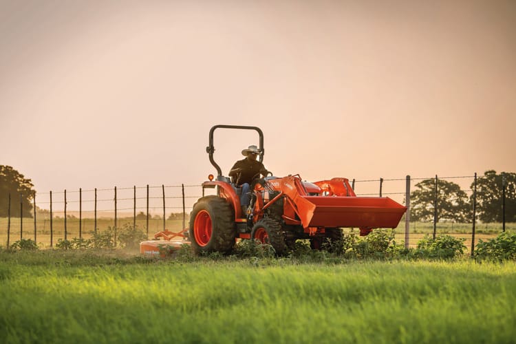 How to Choose the Right Compact Tractor for Your Property Size