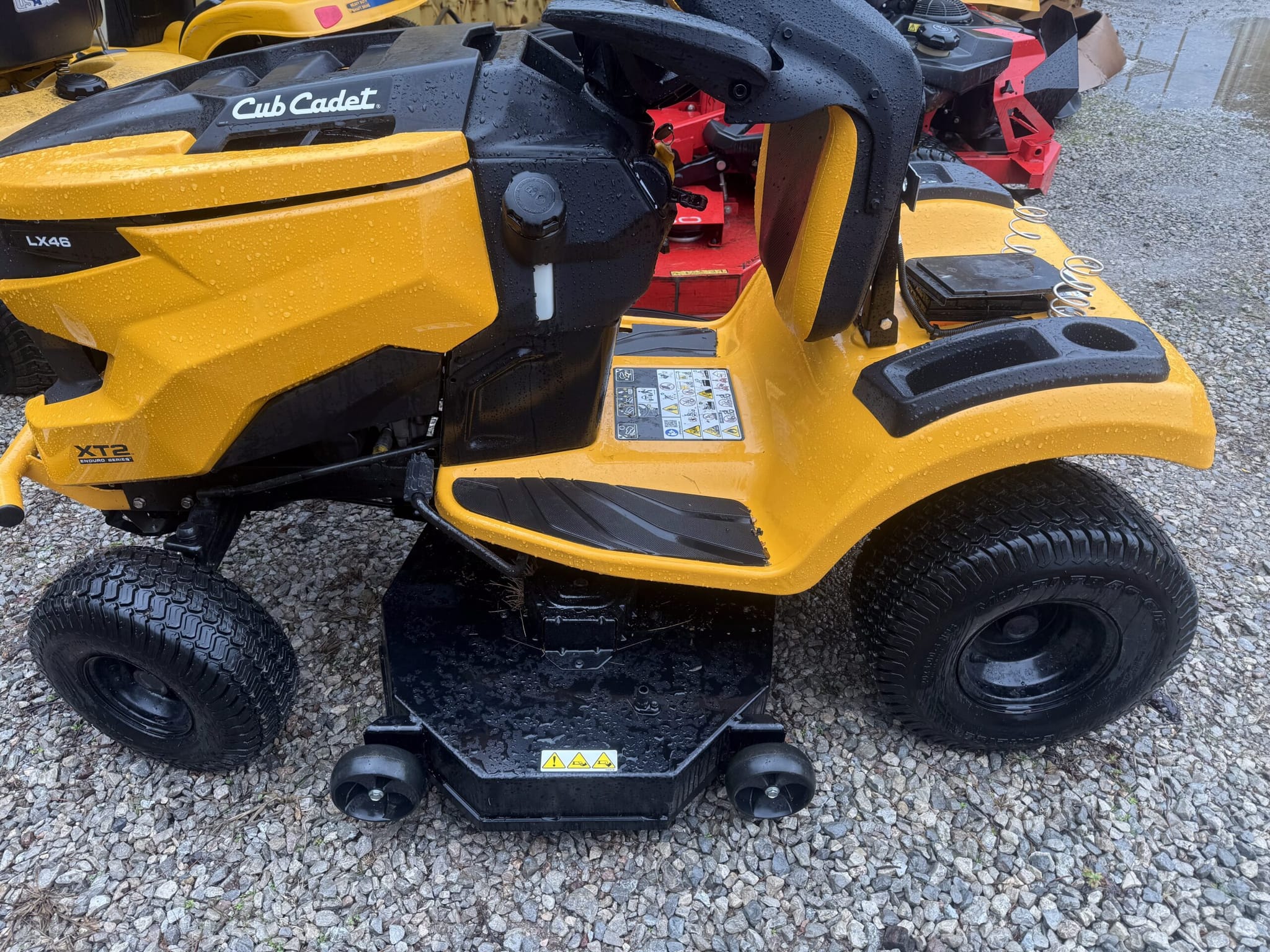 Cub Cadet XT2 LX46
