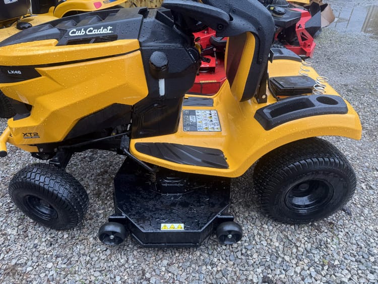 Cub Cadet XT2 LX46