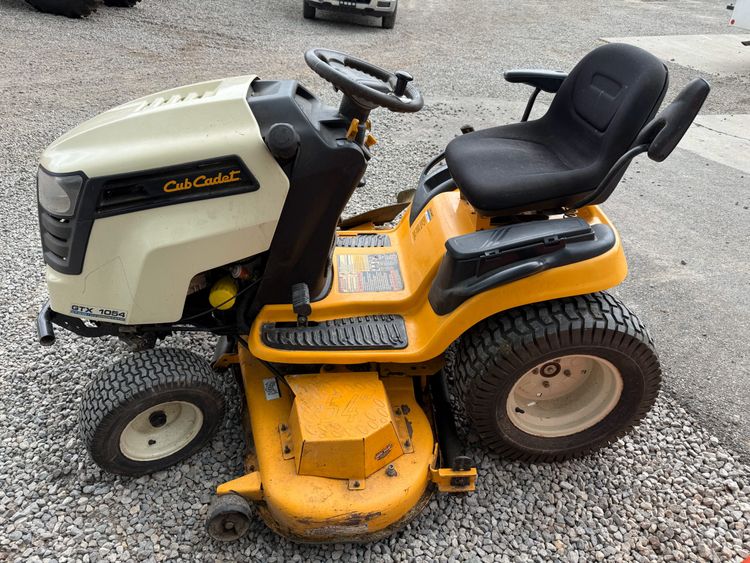 Cub Cadet GTX1054