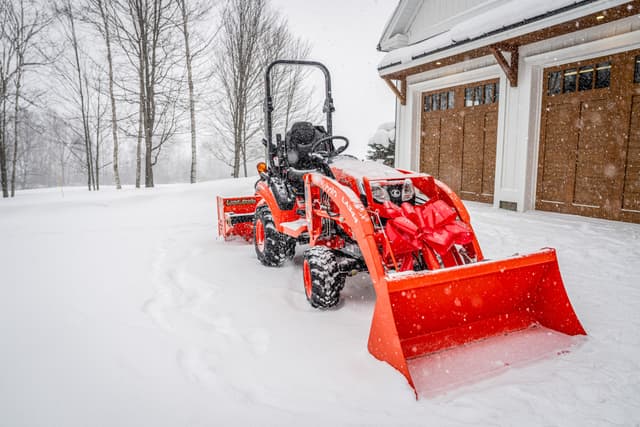 BX2680_snowblower_SB1051_2025_Vermont_Christmas_Santa_129 Winterizing Lawn Equipment in Ohio: Why It Matters and How to Do It Right